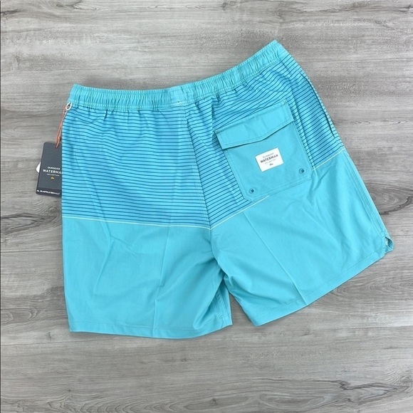 🔹QUICKSILVER- PORTSIDE VOLLY 18 BOARD-SHORTS - Picture 5 of 9